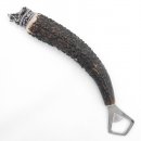 Flaschenöffner mit Hirsch Geweih Stange Hirschhorn Griff mit Endkappe Verzierung Wildschwein Keiler Kopf Keilerkopf GL 23 cm 27.19.6.42