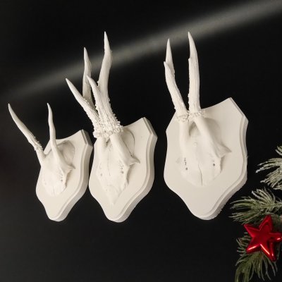 3 Stück Rehgeweihe weißen Rehgehörne weißen Schilder Geweih Reh bunt Deko Geschenk Idee 26.1.121