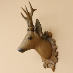 Holzkopf Rehbock antik Jahreszahl 1868 Holz Kopf Geweih geschnitztem Trophäenschild