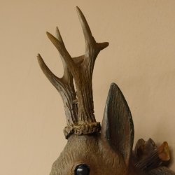 Holzkopf Rehbock antik Jahreszahl 1868 Holz Kopf Geweih geschnitztem Trophäenschild