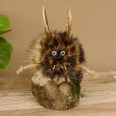 Wolpertinger Wolpi Präparat taxidermy Mini Tannenzapfen Zapfen hellblaue Augen Höhe 22 cm 86.1.2.51