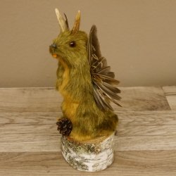 Wolpertinger Mini Murmel Plüsch Präparat mit Zapfen Fabelwesen mit Flügel und Geweih Wolpi 86.15.20