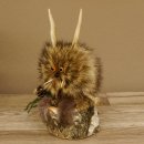 Wolpertinger Wolpi Präparat taxidermy Mini Tannenzapfen Zapfen orange Augen Höhe 23 cm 86.1.2.60