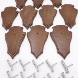 Trophäenschilder Reh 10 Stück Spitz AF 19x11 mit 1 Kieferfach Eiche braun + Montageklammer GTKv50.81/1KF-10+K