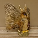 Wolpertinger Wolpi groß Bisam Präparat dunkelblaue Augen mit Flügel Geweih Stock Laterne Höhe 40 cm Fabelwesen Gaudi Geschenk 86.14.7