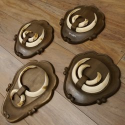 Keilerwaffen 4 er Set Wildschweinwaffen (Sus scrofa) L bis 21 cm Trophäe Keiler Gewaff Trophäenschild
