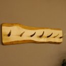 Geweih Garderobe mit 7 Haken aus Hirschspitzen auf Holzbrett Wandgarderobe Unikat 27.8.109