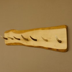 Geweih Garderobe mit 7 Haken aus Hirschspitzen auf Holzbrett Wandgarderobe Unikat 27.8.109