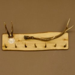 Geweih Garderobe mit 7 Haken aus Hirschspitzen auf Holzbrett Rehgeweih Rothirsch Stange Wandgarderobe Unikat 27.8.110