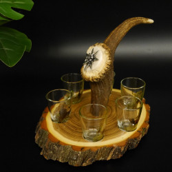 Schnaps Anbieter auf Akazieschild Schnapsbrett H17 cm Rothirsch Stange Griff mit 6 Stück Gläser bunt Jagdmotiv Tier Motiv