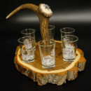 Schnaps Anbieter auf Akazieschild Schnapsbrett H17 cm Rothirsch Stange Griff mit 6 Stück Gläser weiß hoch Jagdmotiv Tier Motiv 27.7.3.9