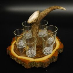 Schnaps Anbieter auf Akazieschild Schnapsbrett H17 cm Rothirsch Stange Griff mit 6 Stück Gläser weiß hoch Jagdmotiv Tier Motiv 27.7.3.14