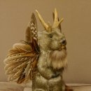 Wolpertinger Murmel Präparat Plüsch mit Bart hellbraune Augen Fabelwesen mit Flügel und Geweih Wolpi 86.16.44