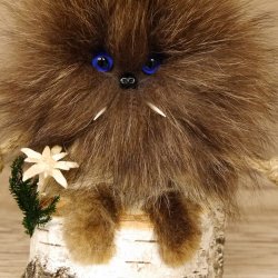 Wolpertinger Wolpi Präparat Mini auf Holz Edelweiss und dunkelblaue Augen Höhe 24 cm 86.1.3.49