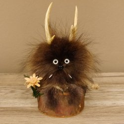 Wolpertinger Wolpi Präparat Mini auf Holz Edelweiss und weiße Augen Höhe 22 cm 86.1.3.50
