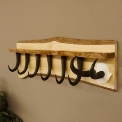 Garderobe mit 6 Gamshaken + Gamsgeweih auf Holzbrett Ablagefläche Wandgarderobe Geweih Unikat 27.8.122