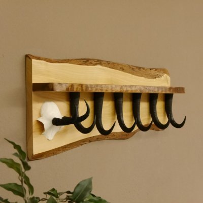 Garderobe mit 6 Gamshaken + Gamsgeweih auf Holzbrett Ablagefläche Wandgarderobe Geweih Unikat 27.8.123