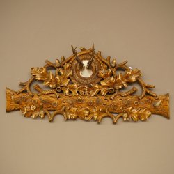 Geweih Garderobe mit 6 Hirschspitzen Haken auf geschnitztes Holzbrett 1x Rehgeweih Wandgarderobe Unikat 27.8.126