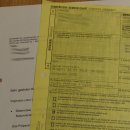 Saker Gerfalke mit Silbermöwe als Beute Präparat Falke präpariert Tierpräparat Standsockel mit Genehmigung zum Verkauf