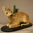 Faux-gibier : faon couché, faon plus âgé, hauteur 31 cm, faux-gibier Bambi 89.11.79