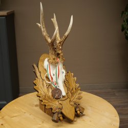 Rehgeweih Medaillenklasse Bronze CIC 109,33 IP kapitaler Bock Reh Geweih Gehörn geschnitztem Trophäenschild