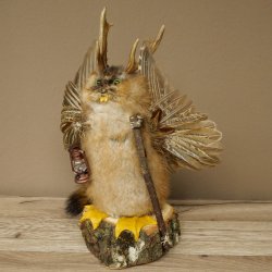Wolpertinger "Wolpi" Large Muskrat Taxidermy Specimen with Green Eyes, Wings, Antlers, Cane, and Lantern; Height 38 cm; Mythical Creature; Fun Gift; 86.14.14