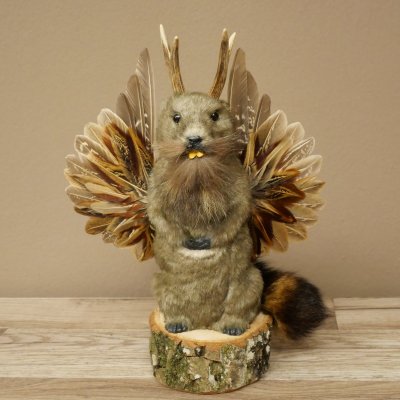 Wolpertinger Marble Stuffed Toy: Mythical Creature with Wings, Beard, and Antlers – Wolpi 86.16.49