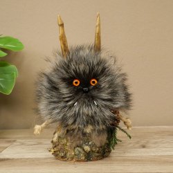 Wolpertinger Wolpi, modello in miniatura a forma di pigna, pigna arancione con occhi, altezza 23 cm, codice 86.1.2.67