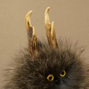 Wolpertinger Wolpi Mini, espécimen disecado con ojos amarillos, altura 22 cm, 86.1.1.55