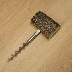 Tire-bouchon avec manche en bois de cerf