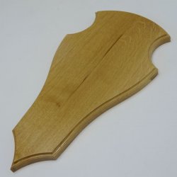 Placa para trofeos de ciervo SPITZ  para ciervos grandes en roble claro ALTURA 45 cm