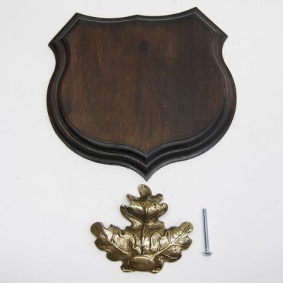 1x Wappenschild Wildschwein Troph&auml;enschild Wappenform, AF 15cm, mit Eichenlaub Deckblatt massiv + gro&szlig;