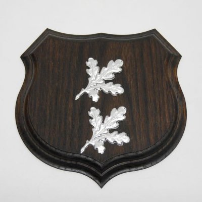 1x Wappenschild Wildschwein Troph&auml;enschild Wappenform, AF 15cm, mit 2 St&uuml;ck Eichenlaub Deckblatt einfach