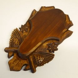 Trophäenschild für Gams Gemse Gämse geschnitzt braun Aufsatzhöhe 23 cm