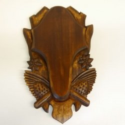 Trophäenschild für Gams Gemse Gämse geschnitzt braun Aufsatzhöhe 23 cm