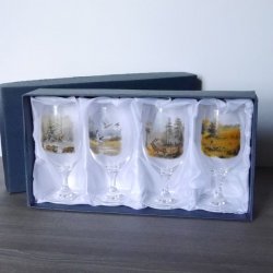XXX Bier Glas Pils Gläser Set 4 teilig mit Jagd Dekor Motiv im Geschenk Karton