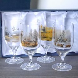 XXX Bier Glas Pils Gläser Set 4 teilig mit Jagd Dekor Motiv im Geschenk Karton