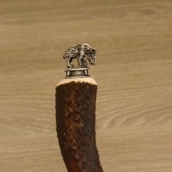 Décapsuleur avec bois de cerf Manche en corne de cerf avec embout décoratif Sanglier debout GL22cm #27.19.8.11
