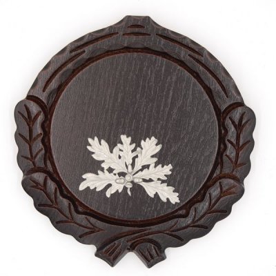 Keilerschild geschnitzt dunkel AF 14 cm mit 1 Stück 6-blättrigen Eichenlaub Deckblatt Keilerbrett Gewaffbrett Trophäenschild
