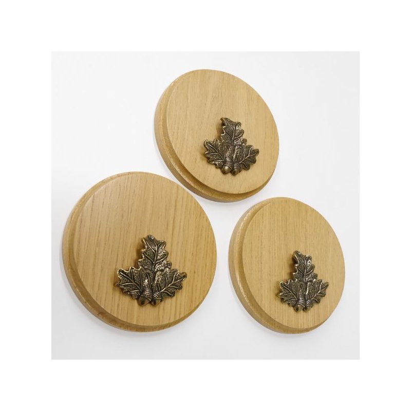 Rundes Keilerschild Aus Heller Eiche - Trophäenschild Für Wildschweinwaffen Ø 17 Cm