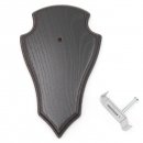 1 Stück Trophäenschild Reh Spitze in Eiche Dunkel AF 19 cm x 11 cm mit 1 x Gehörnklammer