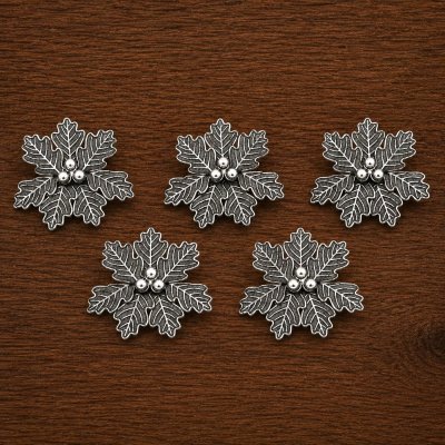 5 Stück Keilerwaffen Eichenlaub Deckblatt groß 7 blättrig mit 3 Eicheln silberfarben