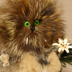 Wolpertinger Wolpi Präparat taxidermy Mini mit Holz Edelweiss und grüne Augen Höhe 22 cm