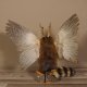 Wolpertinger Wolpi Bisam Präparat mit große Flügel, Pfeife und Stock, mit grünen Augen Fabelwesen Gaudi Geschenk #86.7.31