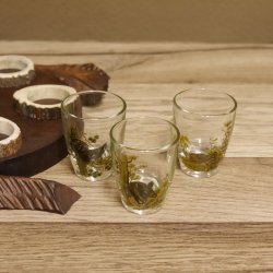 Schnaps Anbieter geschnitztes Schnapsbrett H17 cm Damhirsch Stange Geweih Griff mit 6 Stück " kurze " Gläser Jagdmotiv Tier Motiv #27.7.150